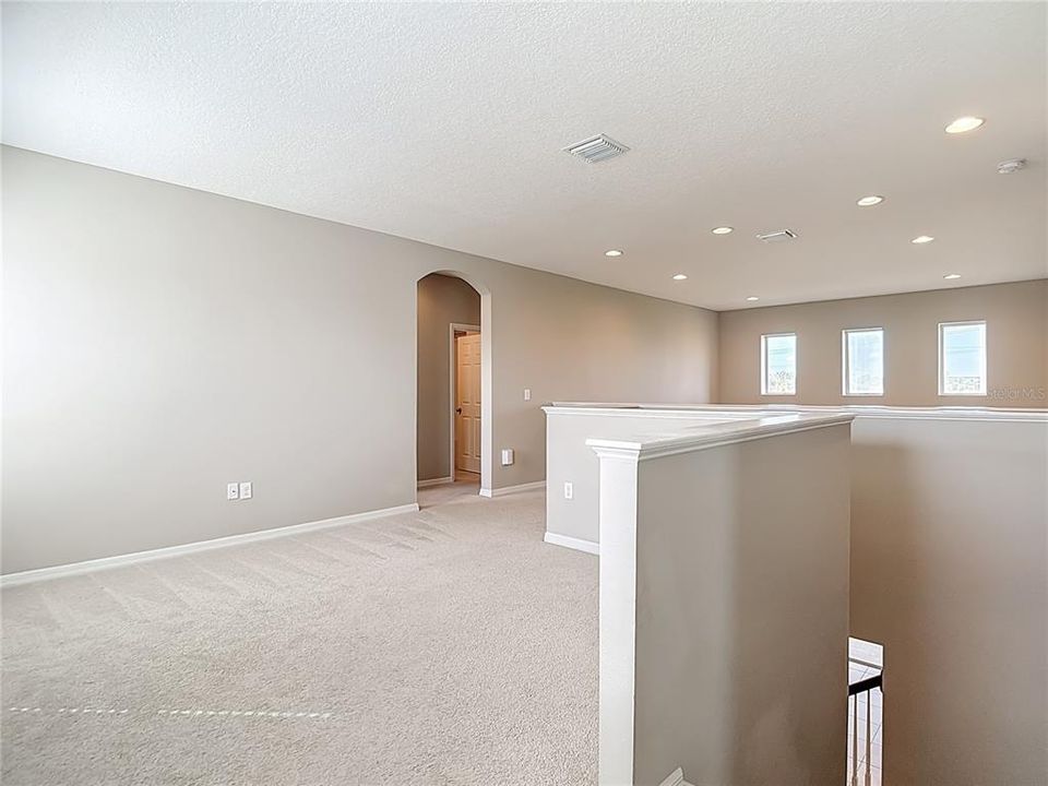 For Sale: $455,000 (4 beds, 3 baths, 2624 Square Feet)