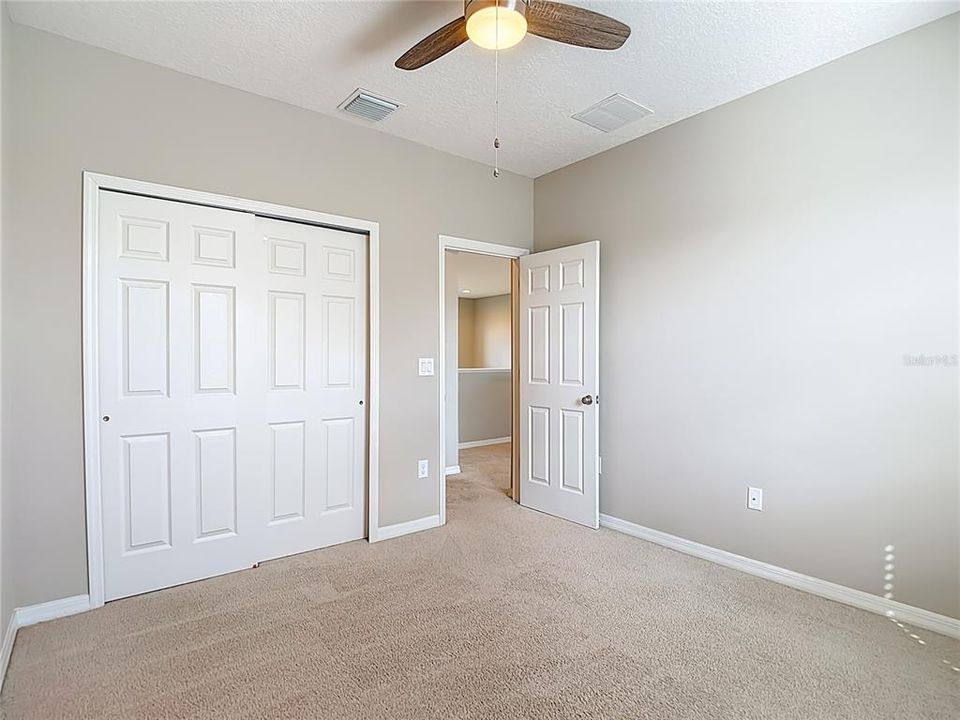 For Sale: $455,000 (4 beds, 3 baths, 2624 Square Feet)