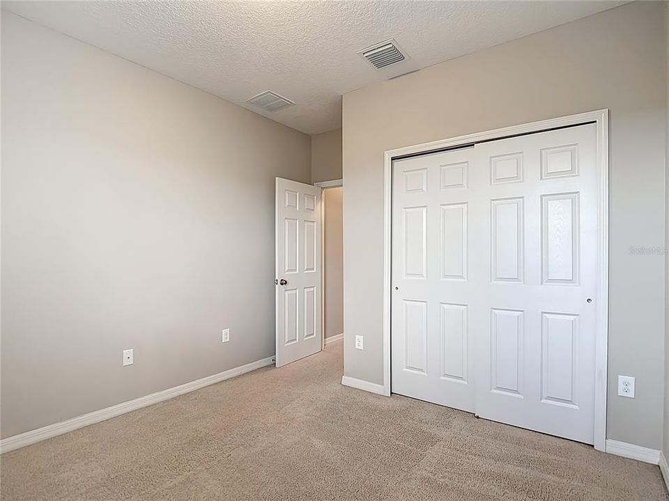 For Sale: $455,000 (4 beds, 3 baths, 2624 Square Feet)