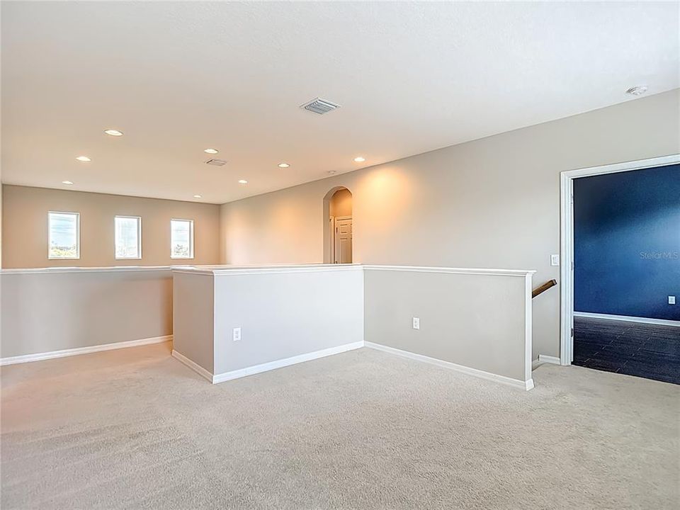 For Sale: $455,000 (4 beds, 3 baths, 2624 Square Feet)