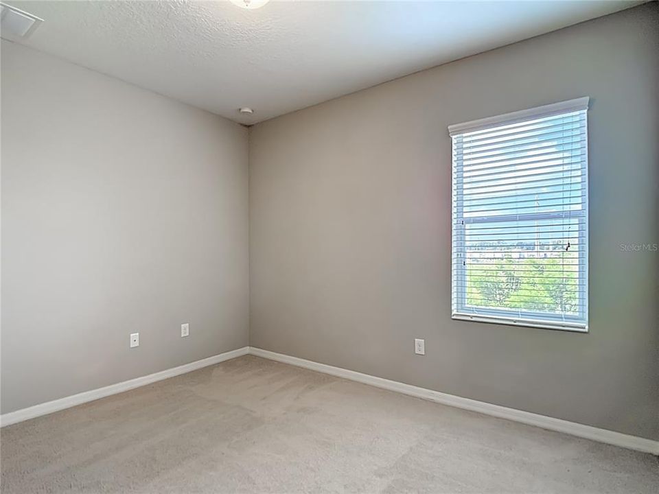 For Sale: $455,000 (4 beds, 3 baths, 2624 Square Feet)