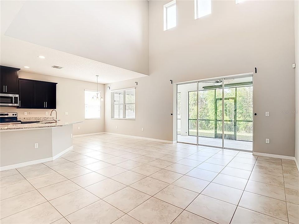 For Sale: $455,000 (4 beds, 3 baths, 2624 Square Feet)