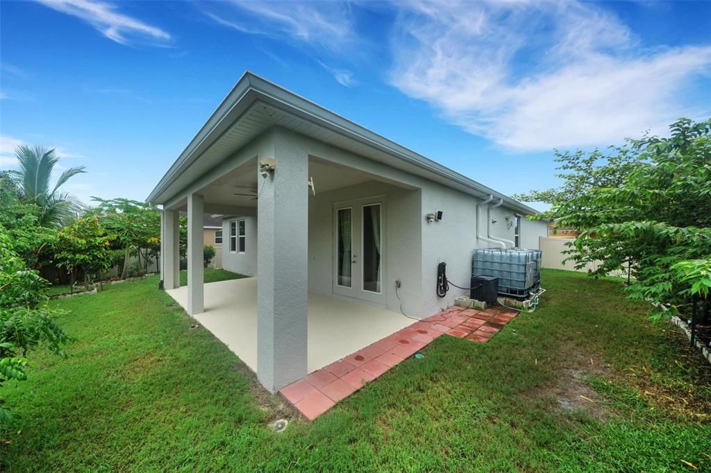 Activo con contrato: $395,000 (3 camas, 2 baños, 1483 Pies cuadrados)