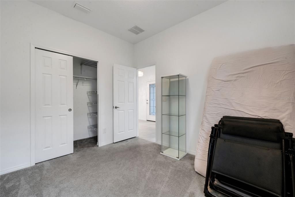 Activo con contrato: $395,000 (3 camas, 2 baños, 1483 Pies cuadrados)