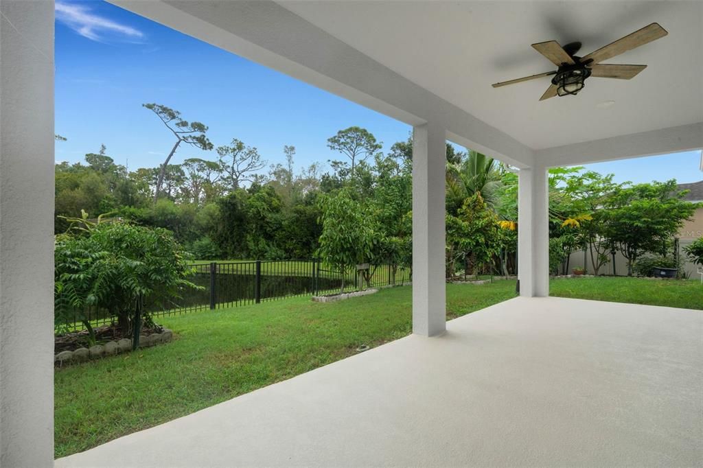 Activo con contrato: $395,000 (3 camas, 2 baños, 1483 Pies cuadrados)