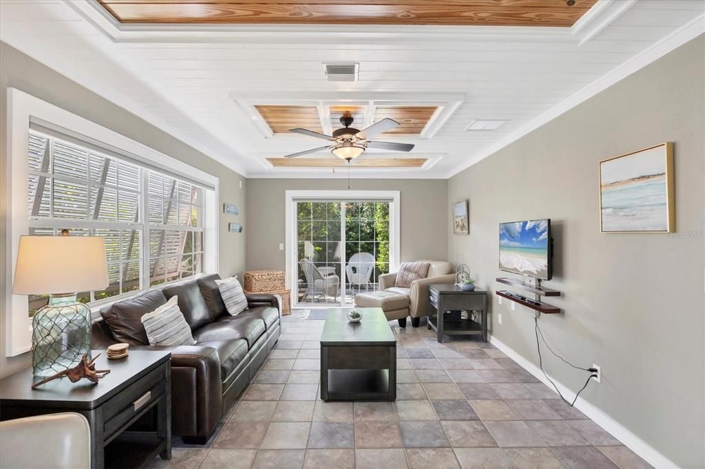 Active With Contract: $535,000 (3 beds, 3 baths, 2081 Square Feet)