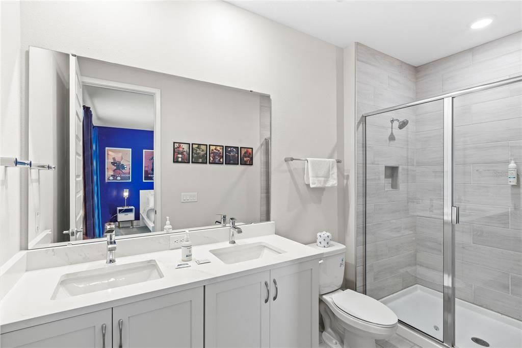 На продажу: $474,000 (3 спален, 2 ванн, 1708 Квадратных фут)