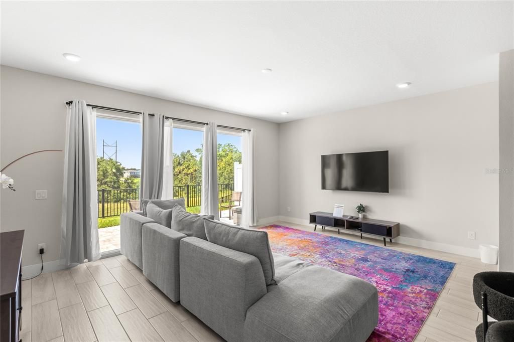 На продажу: $474,000 (3 спален, 2 ванн, 1708 Квадратных фут)