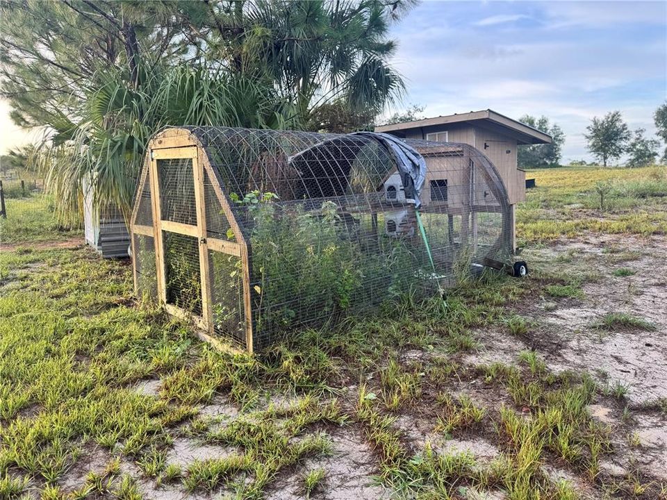 待售: $519,000 (4 贝兹, 2 浴室, 1728 平方英尺)