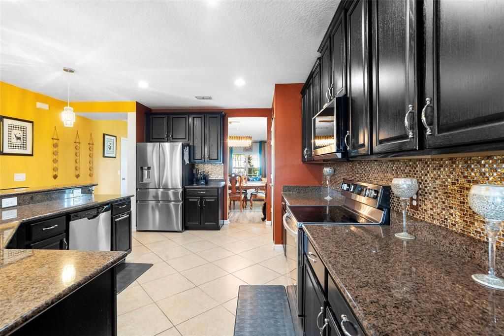 En Venta: $580,000 (5 camas, 3 baños, 3338 Pies cuadrados)