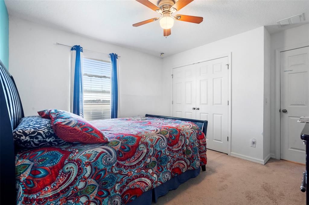 En Venta: $580,000 (5 camas, 3 baños, 3338 Pies cuadrados)