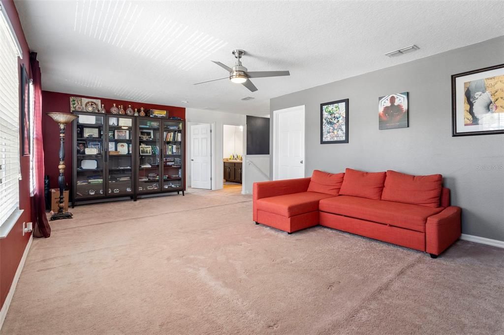 En Venta: $580,000 (5 camas, 3 baños, 3338 Pies cuadrados)