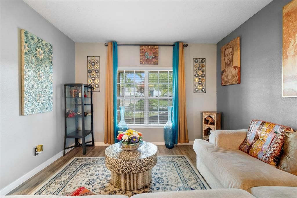 En Venta: $580,000 (5 camas, 3 baños, 3338 Pies cuadrados)