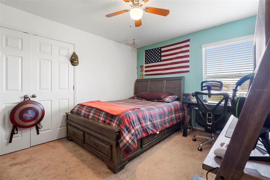 En Venta: $580,000 (5 camas, 3 baños, 3338 Pies cuadrados)