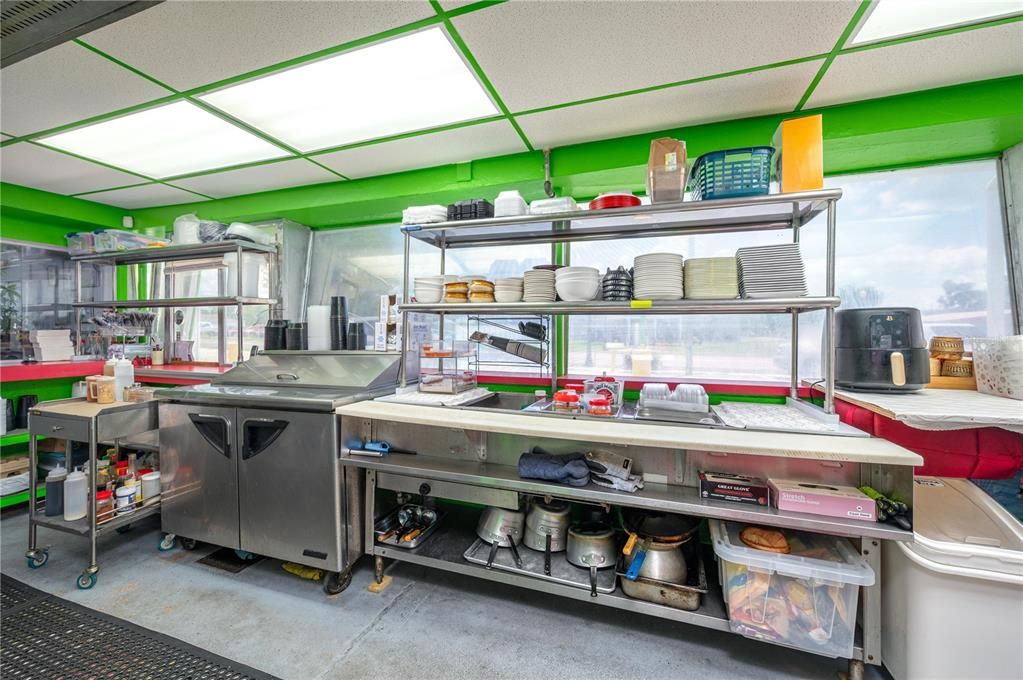 En Venta: $600,000 (0 camas, 0 baños, 1674 Pies cuadrados)