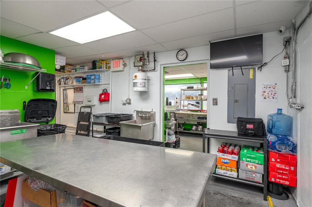 En Venta: $600,000 (0 camas, 0 baños, 1674 Pies cuadrados)