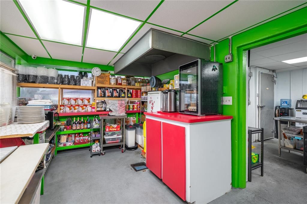 En Venta: $600,000 (0 camas, 0 baños, 1674 Pies cuadrados)