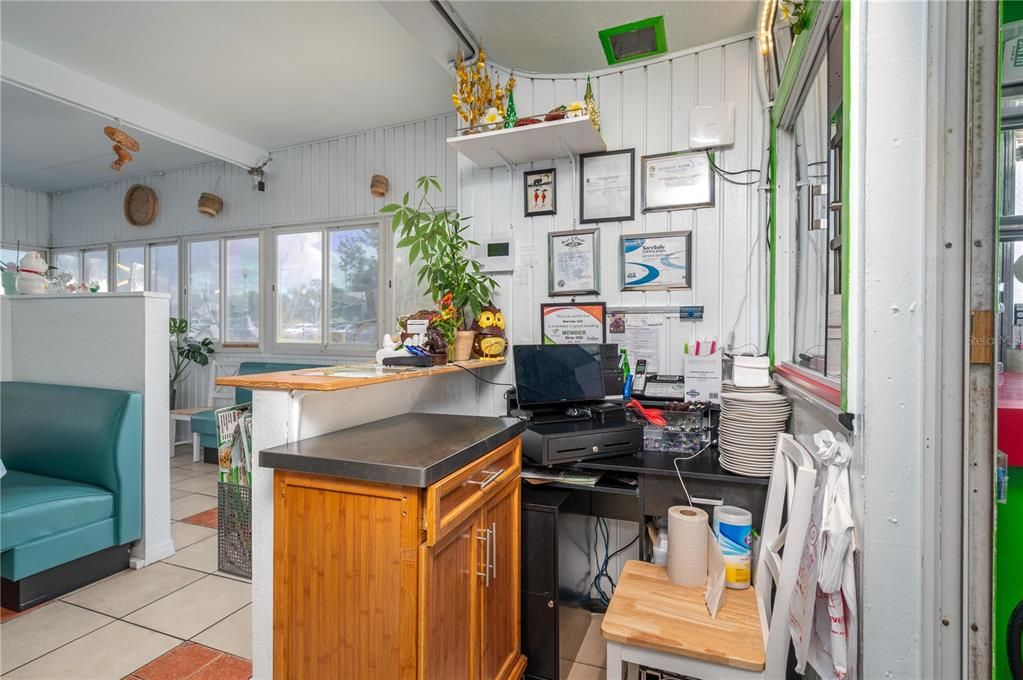 En Venta: $600,000 (0 camas, 0 baños, 1674 Pies cuadrados)