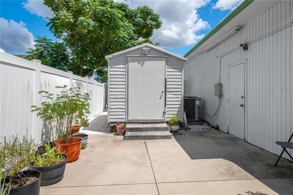 En Venta: $600,000 (0 camas, 0 baños, 1674 Pies cuadrados)