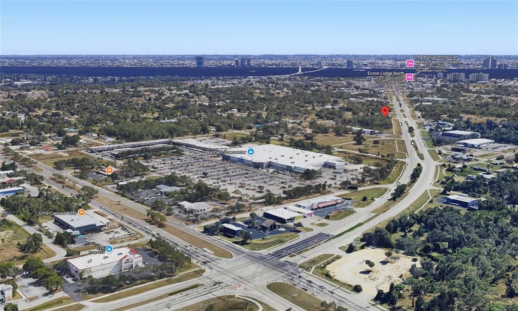 待售: $1,350,000 (1.31 acres)