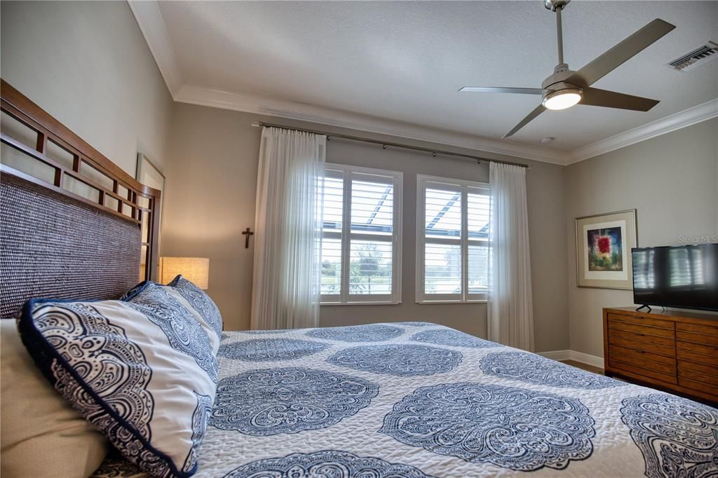 For Sale: $779,000 (4 beds, 3 baths, 2386 Square Feet)