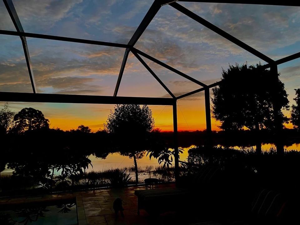 For Sale: $779,000 (4 beds, 3 baths, 2386 Square Feet)