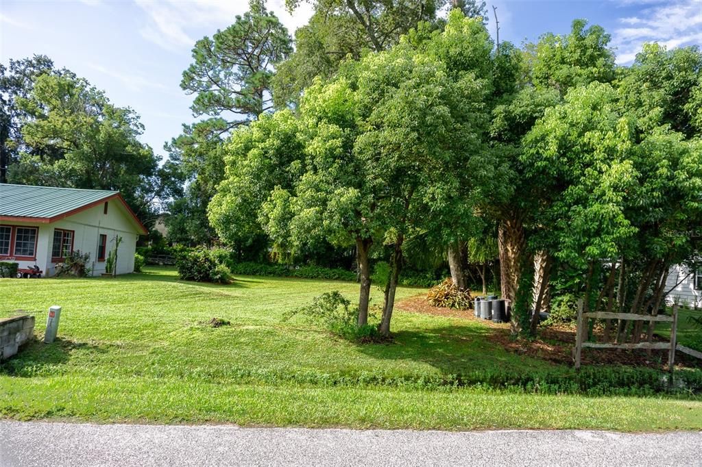 Recently Sold: $325,000 (1.30 acres)