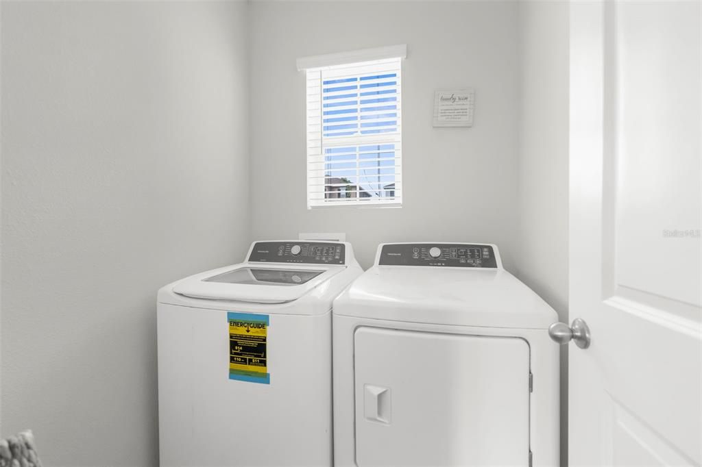 Activo con contrato: $269,900 (3 camas, 2 baños, 1535 Pies cuadrados)