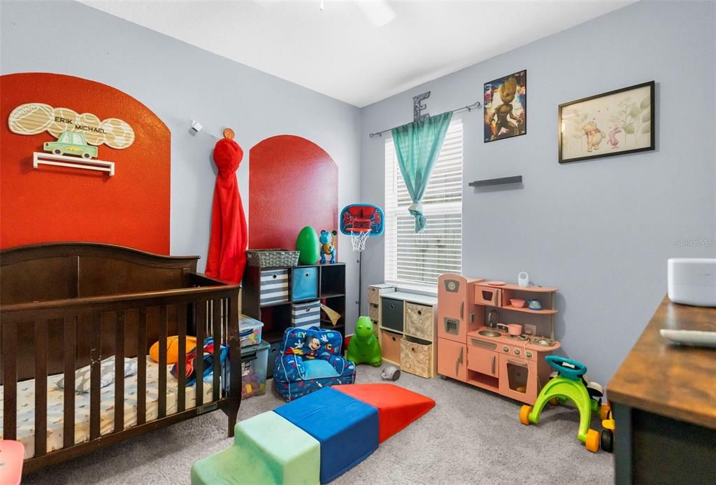 Activo con contrato: $269,900 (3 camas, 2 baños, 1535 Pies cuadrados)