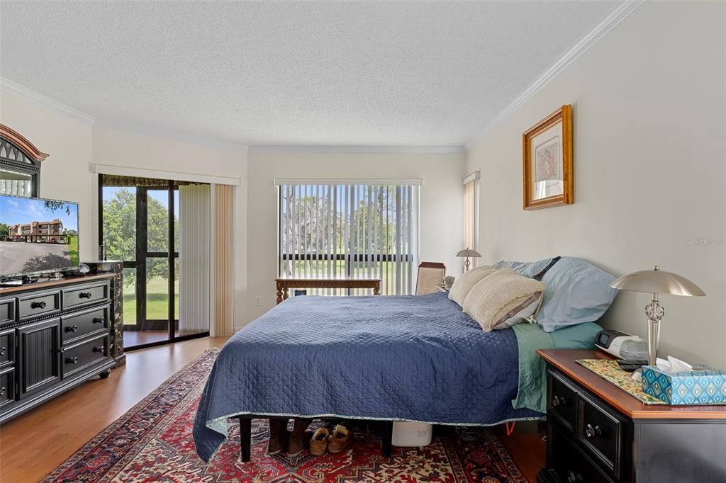 For Sale: $205,000 (2 beds, 2 baths, 1643 Square Feet)