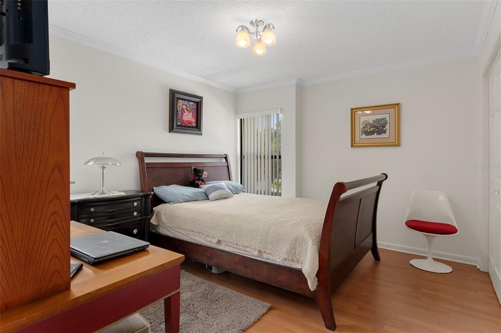 For Sale: $205,000 (2 beds, 2 baths, 1643 Square Feet)