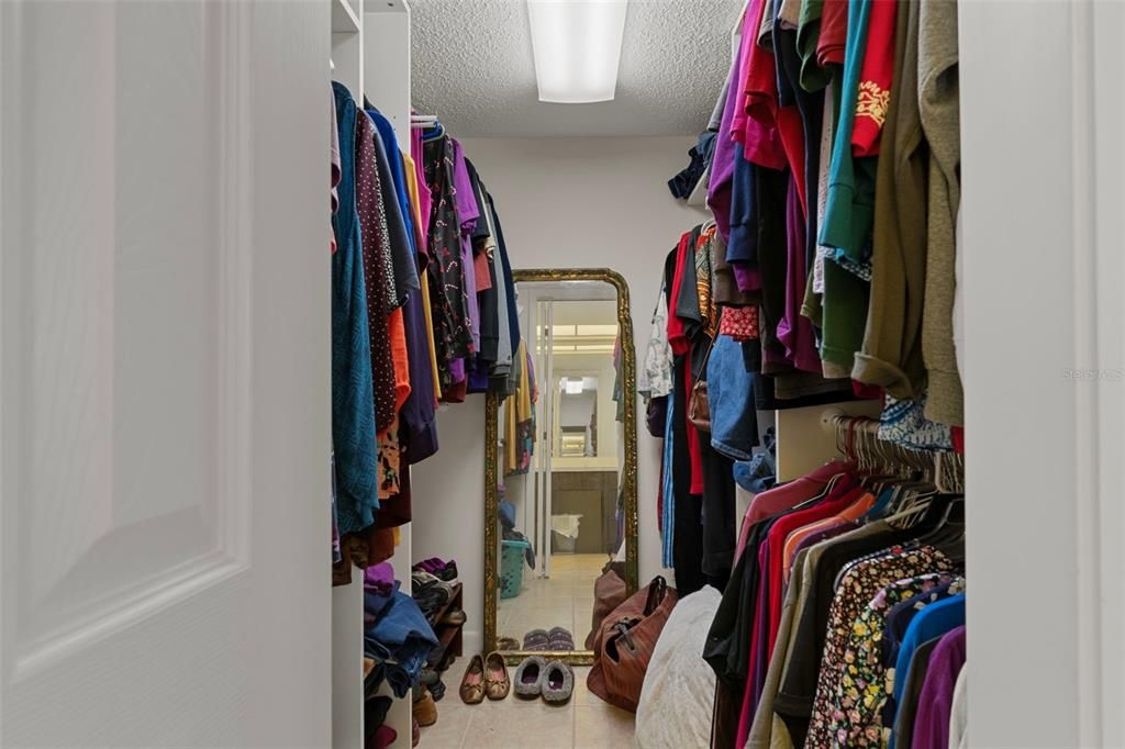 For Sale: $205,000 (2 beds, 2 baths, 1643 Square Feet)