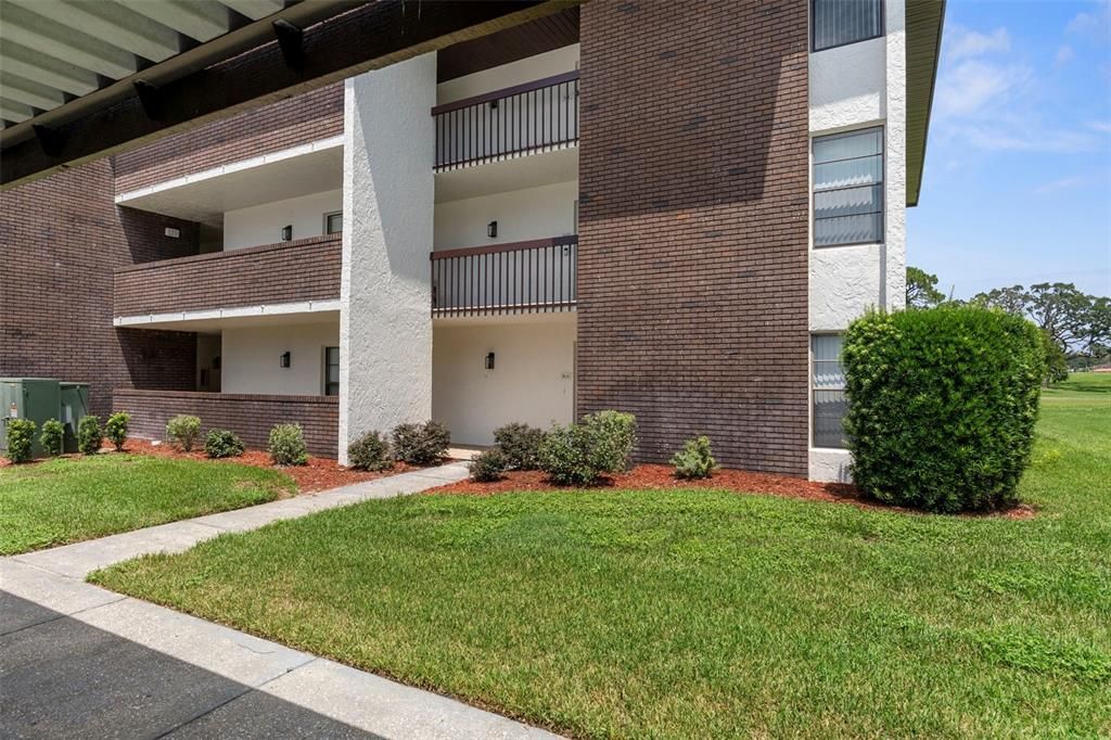 For Sale: $205,000 (2 beds, 2 baths, 1643 Square Feet)