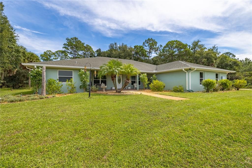 En Venta: $958,000 (3 camas, 2 baños, 2764 Pies cuadrados)