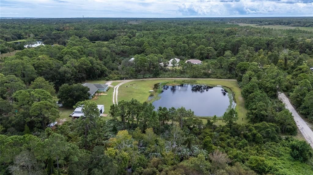 En Venta: $958,000 (3 camas, 2 baños, 2764 Pies cuadrados)