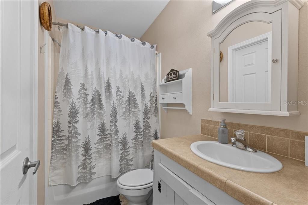 For Sale: $234,900 (4 beds, 3 baths, 2108 Square Feet)