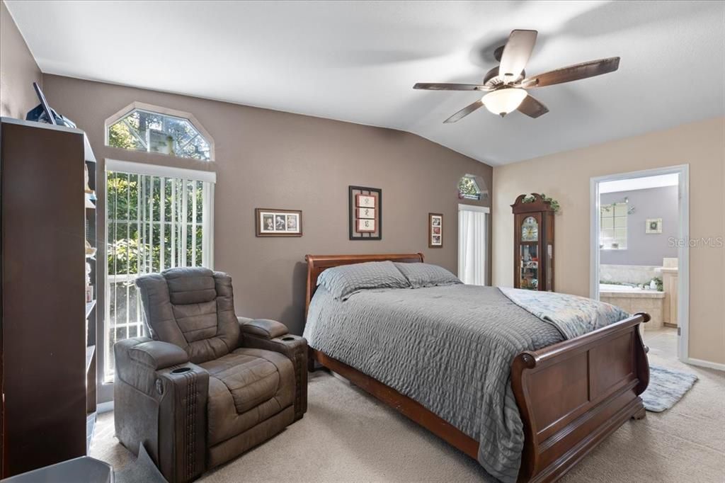 For Sale: $234,900 (4 beds, 3 baths, 2108 Square Feet)