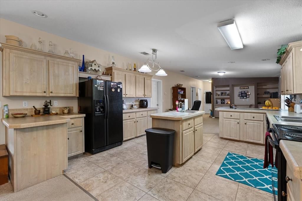 For Sale: $234,900 (4 beds, 3 baths, 2108 Square Feet)