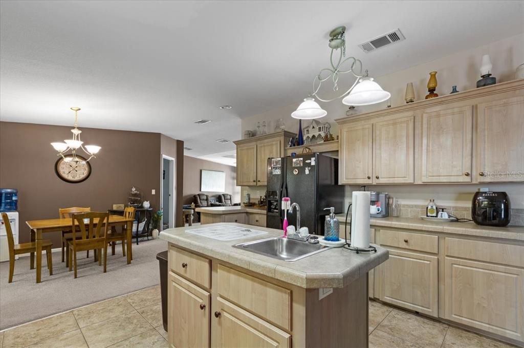 For Sale: $234,900 (4 beds, 3 baths, 2108 Square Feet)