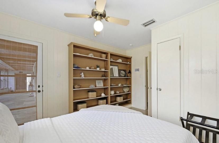 待售: $675,500 (4 贝兹, 2 浴室, 1787 平方英尺)