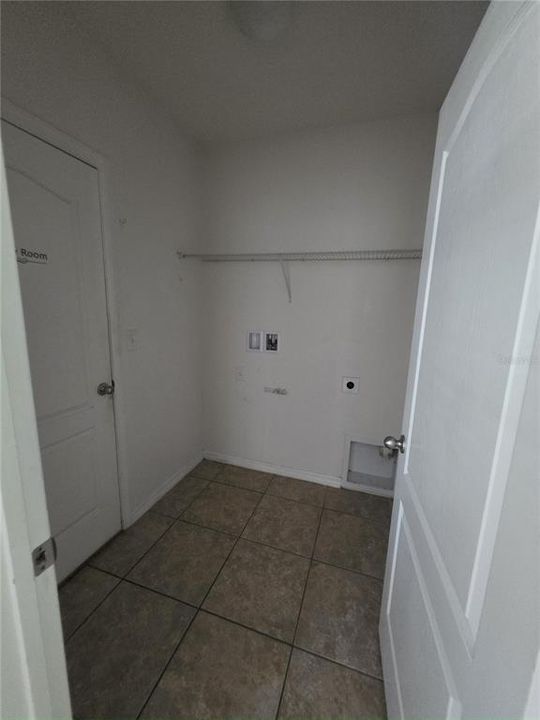 出租: $1,850 (3 贝兹, 2 浴室, 1526 平方英尺)