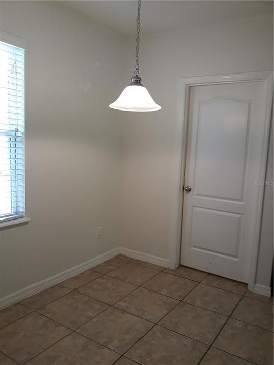 出租: $1,850 (3 贝兹, 2 浴室, 1526 平方英尺)