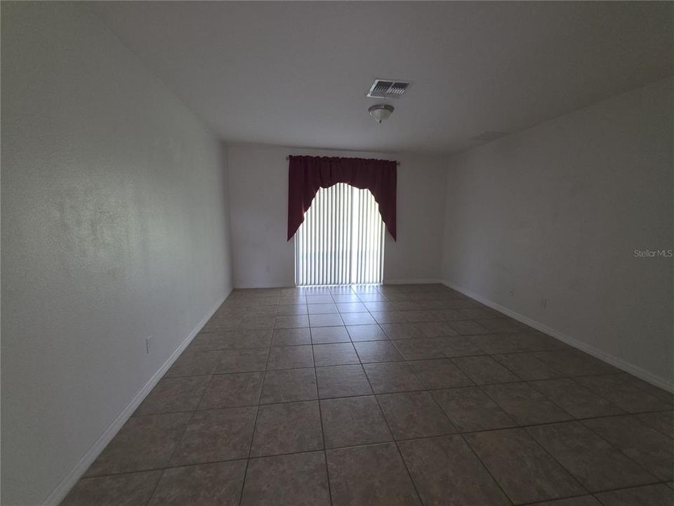 出租: $1,850 (3 贝兹, 2 浴室, 1526 平方英尺)