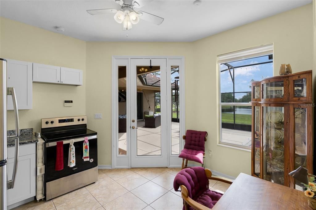 Activo con contrato: $725,000 (5 camas, 4 baños, 3187 Pies cuadrados)