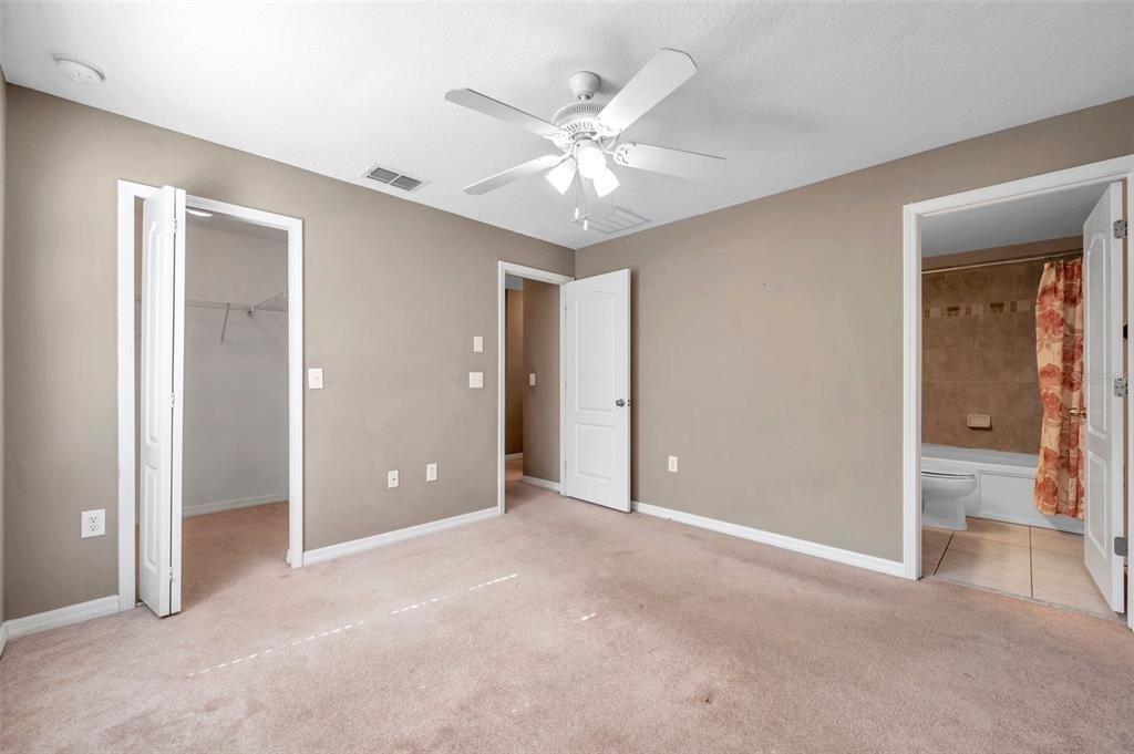 На продажу: $200,000 (3 спален, 2 ванн, 1363 Квадратных фут)