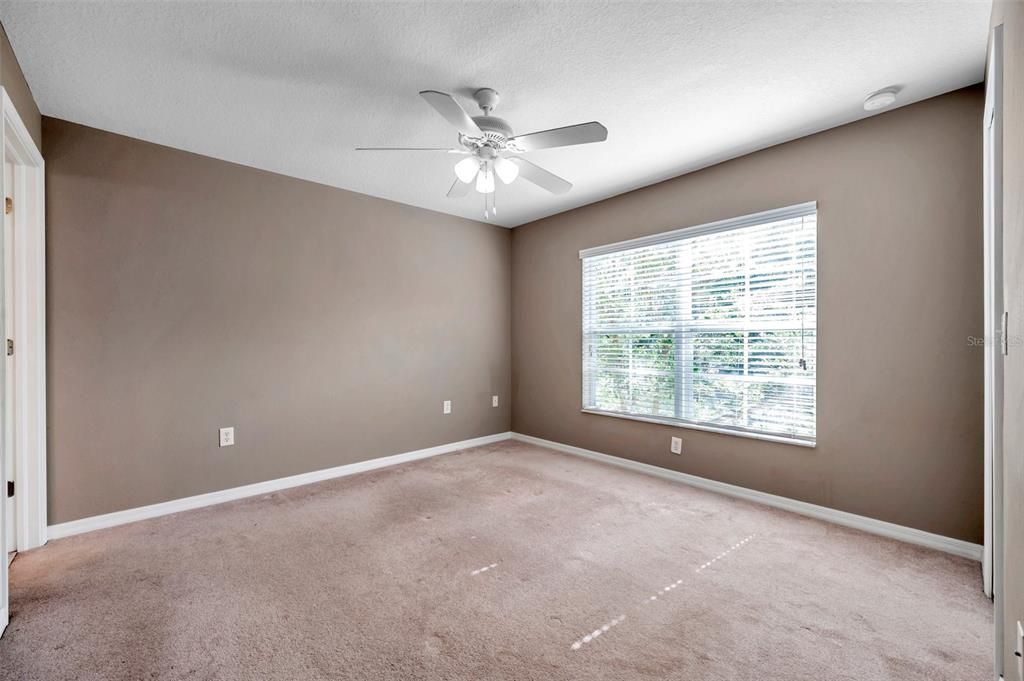 На продажу: $200,000 (3 спален, 2 ванн, 1363 Квадратных фут)