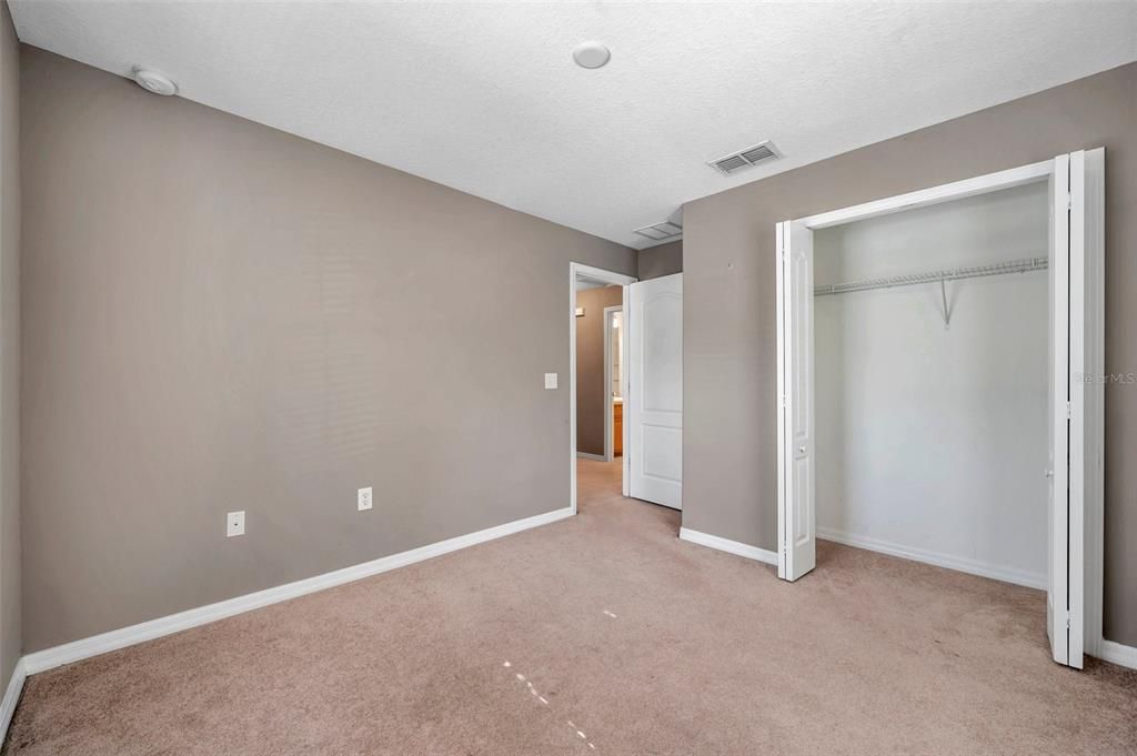 На продажу: $200,000 (3 спален, 2 ванн, 1363 Квадратных фут)