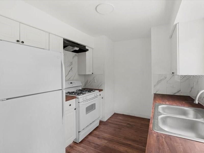 En Renta: $1,600 (3 camas, 1 baños, 1068 Pies cuadrados)