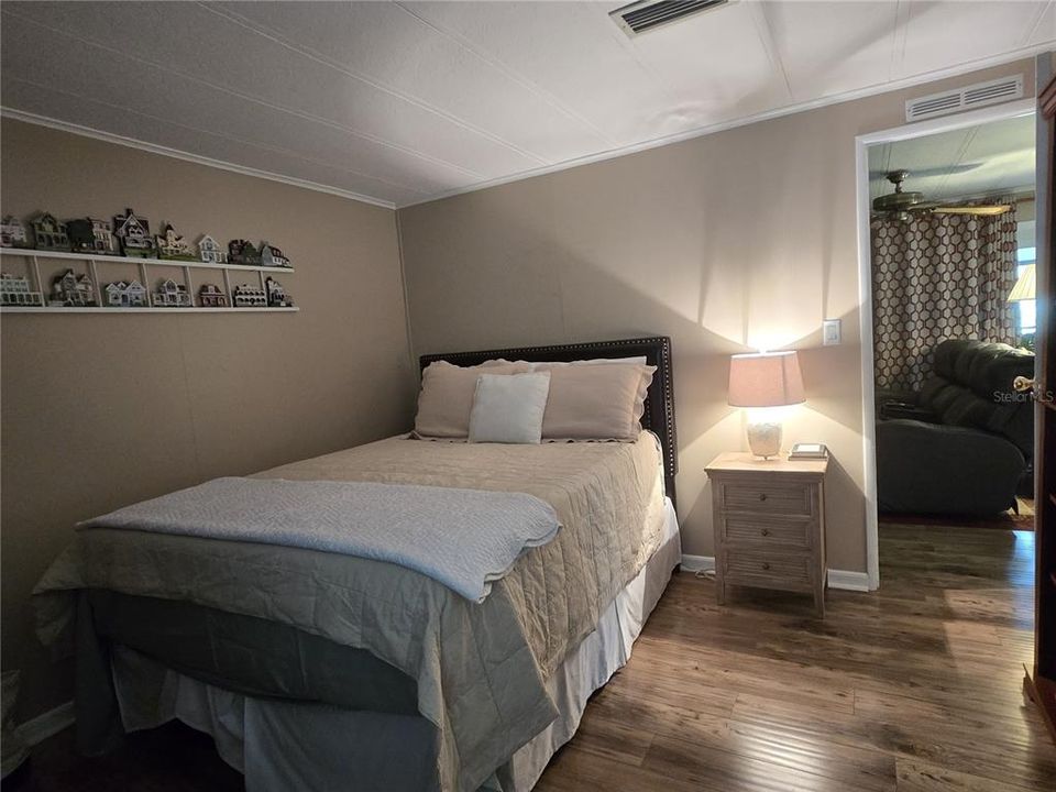 На продажу: $189,900 (2 спален, 2 ванн, 1631 Квадратных фут)