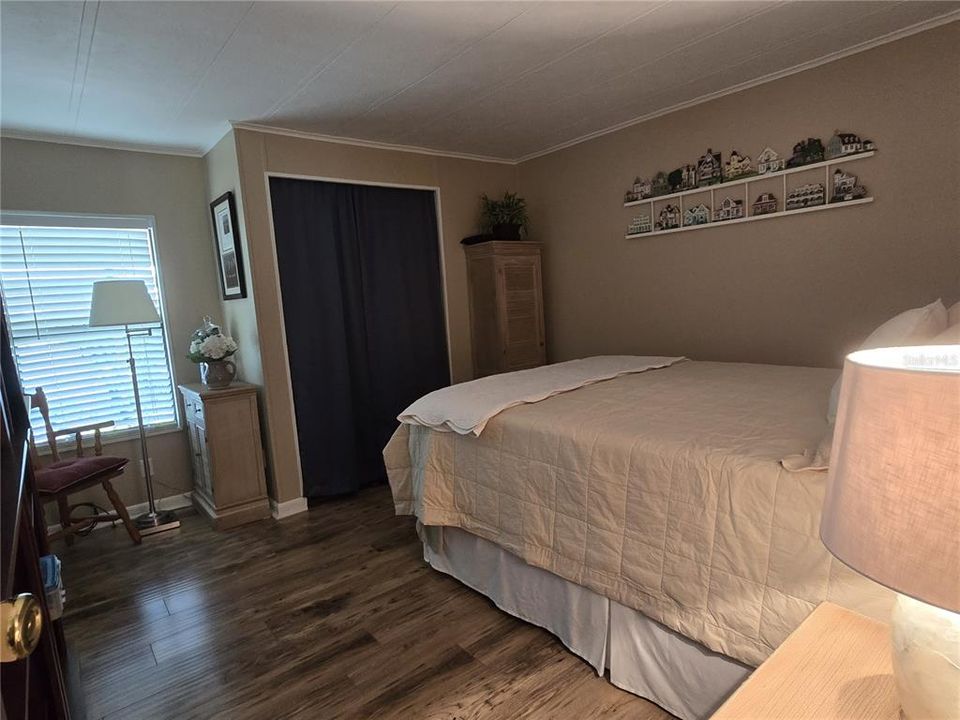 На продажу: $189,900 (2 спален, 2 ванн, 1631 Квадратных фут)